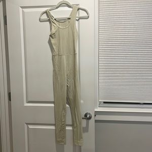 Set Active off white jumpsuit size Medium